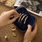 Tangle-Free Velvet Dual-Layer Jewellery Bag