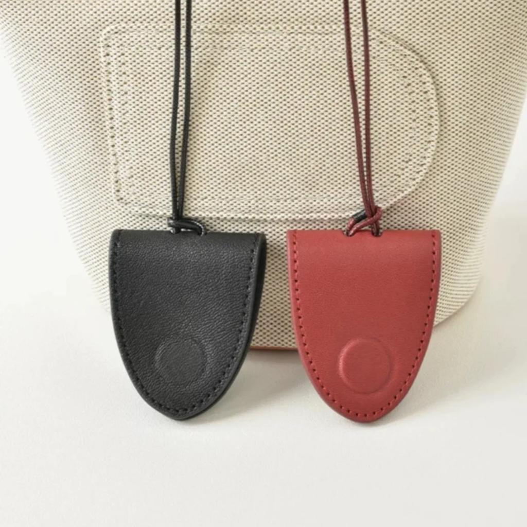 Soft Leather Magnetic Glasses Holder